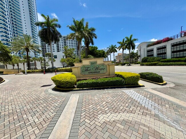 Foto del edificio - 2501 S Ocean Dr