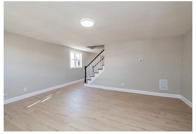 Foto del edificio - 3 bedroom Dundalk