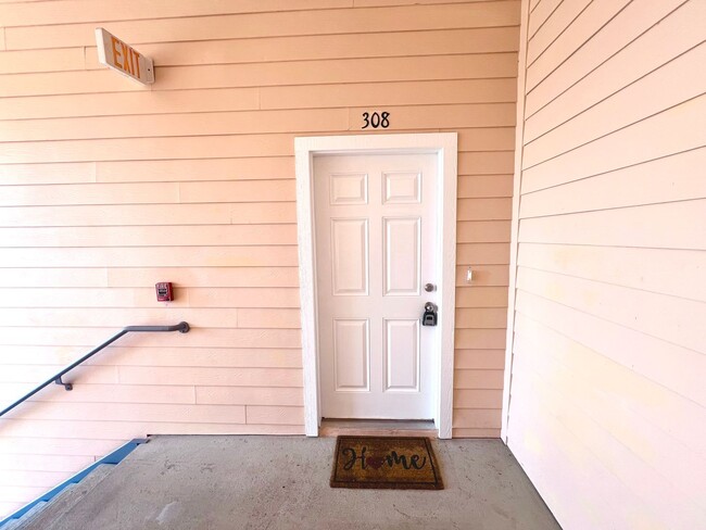 Foto del edificio - Charming 3-Bed, 2-Bath Condo in Key West-S...