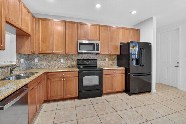 Foto del edificio - 16097 Poppy Seed Cir