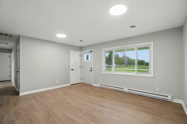 Foto del edificio - 6877 County Road 45
