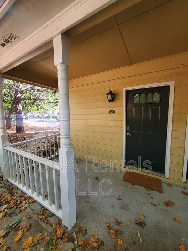 Building Photo - 4100 Riverlook Pkwy SE