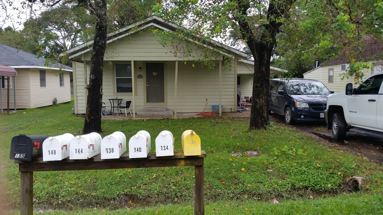 144 W Darby St, Bridge City, TX 77611 House Rental in Bridge City, TX