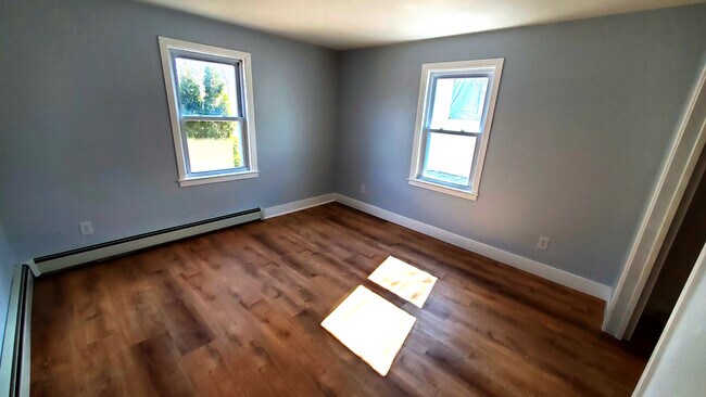 Foto del edificio - 44 Fairview St