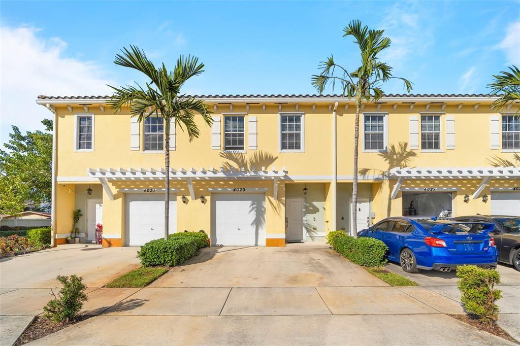 Foto principal - 4029 NW 11th Dr
