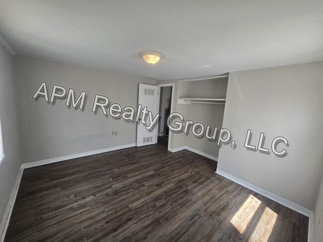 Foto del edificio - Renovated apartment in downtown Columbia