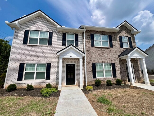 Building Photo - Rutherford Corner Townhomes