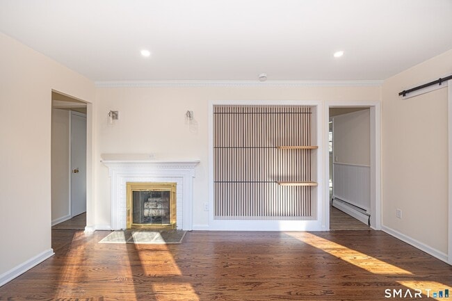 Photo - 55 Glendale Rd House