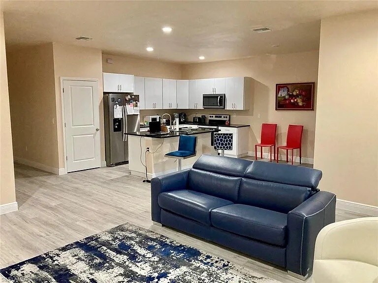 Primary Photo - 2013 Odessa Cir