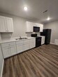 Foto principal - 219 Cane Creek Ln