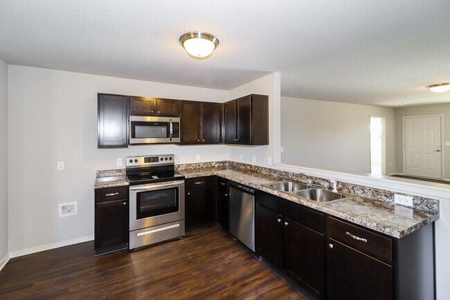 Building Photo - 12321 Vernonia Dr