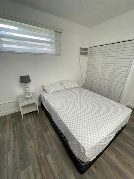 Foto del edificio - 8651 NW 21st Ct