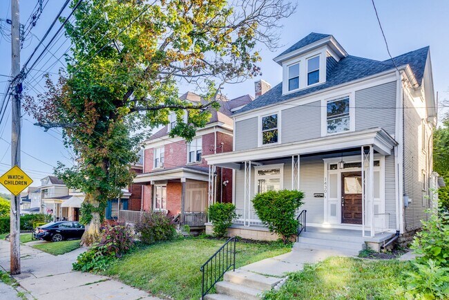 Foto del edificio - 1430 Rockland Ave