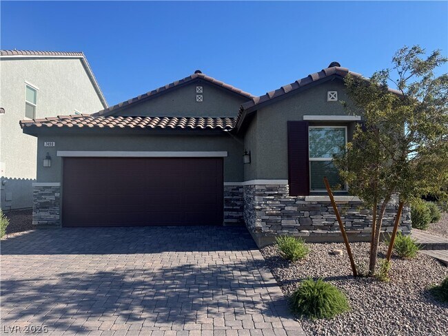 Foto del edificio - 7490 Lush Oasis Ave.