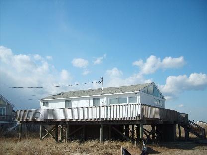 Primary Photo - 830 Dune Rd