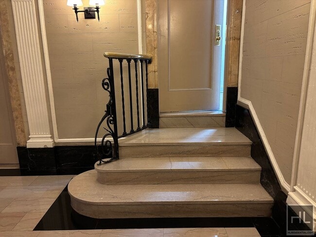 Foto del edificio - WEST 68 STREET