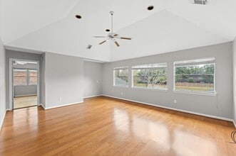 Building Photo - 4414 Riverside Oaks Dr Building Photo - 4414 Riverside Oaks Dr