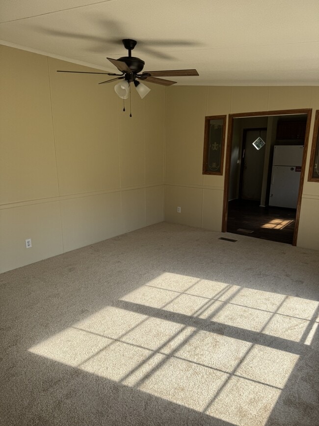 Foto del edificio - 3307 Christie Rd