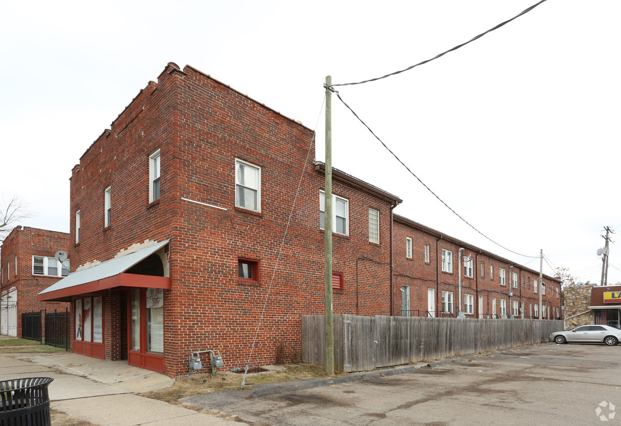 Primary Photo - 1262-1274 S High St