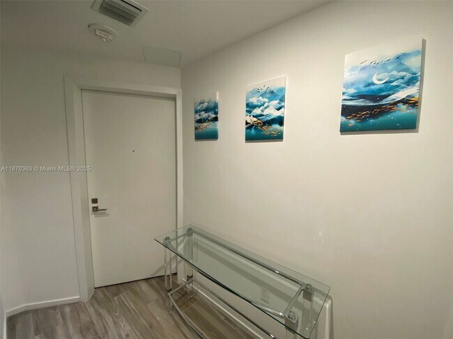 Photo - 801 S Miami Ave Apartment