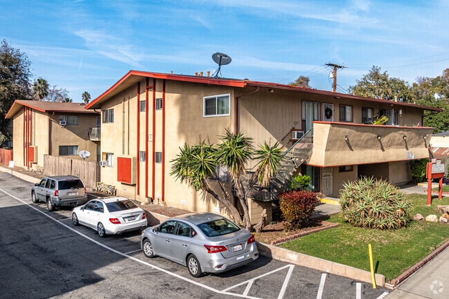 Building Photo - Berkeley Apartments