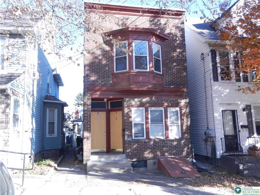 Primary Photo - 1428 Center St