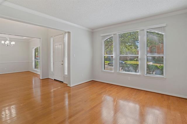 Building Photo - 4429 English Oak Dr