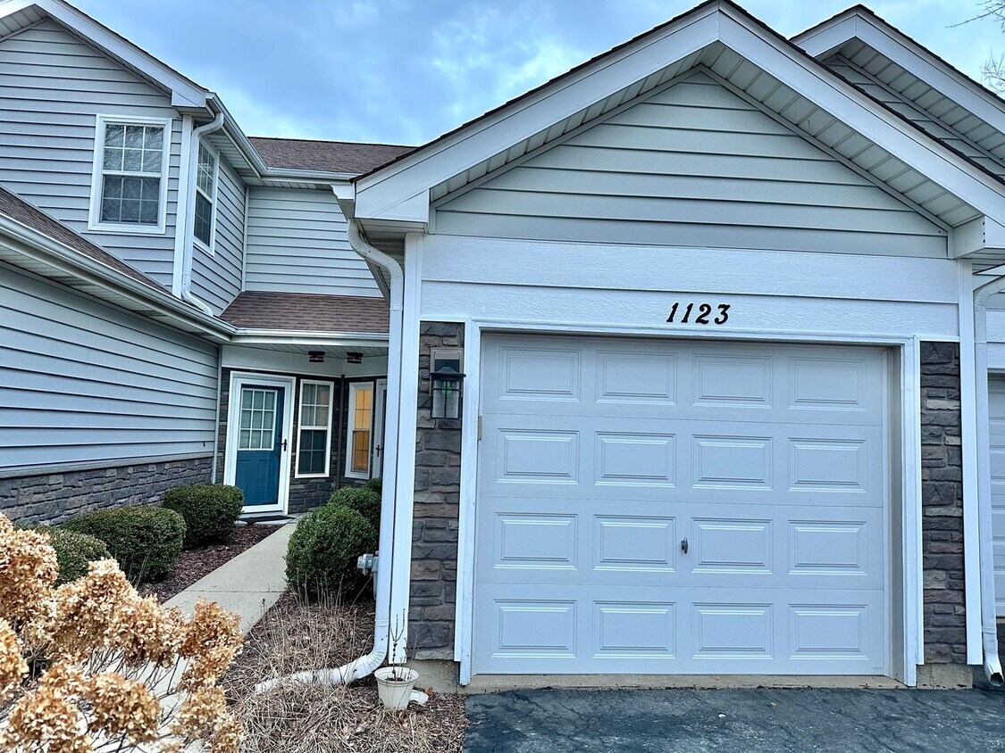 Foto principal - 1123 Regency Ct