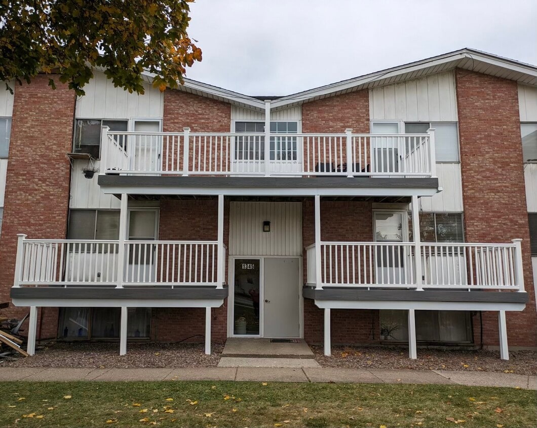 Primary Photo - Ransom Court