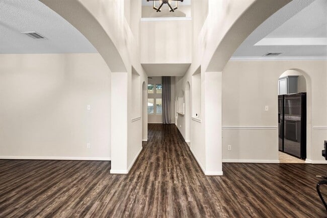 Foto del edificio - 9603 Whittington Park Ln