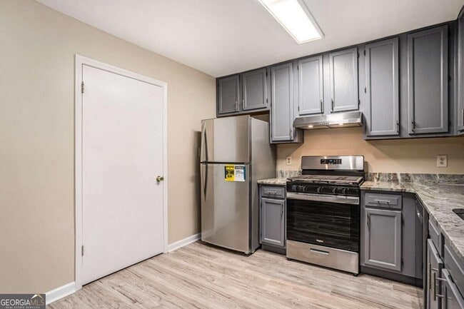 Building Photo - 3602 Hopkins Ct