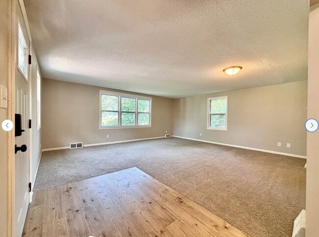 Foto del edificio - 730 Vernon Ave NW