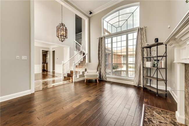 Building Photo - 4807 Holly Tree Dr