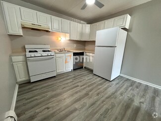 Building Photo - 105 Harrington Ave