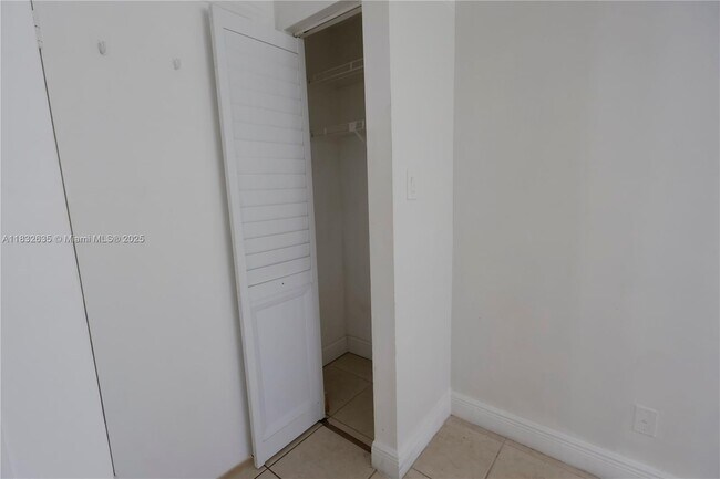 Foto del edificio - 15770 SW 106th Terrace
