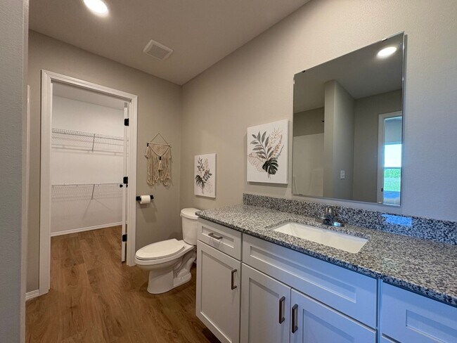 Building Photo - Brand New Home!!