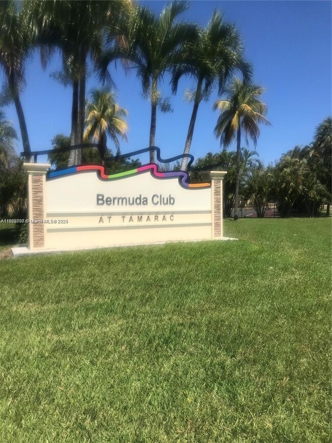 Building Photo - 5860 NW 64th Ave