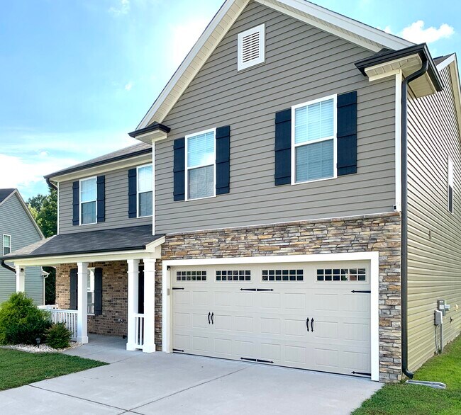 Building Photo - 534 Paul Pope Rd