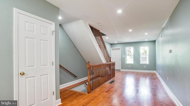 Building Photo - 1753 N Croskey St