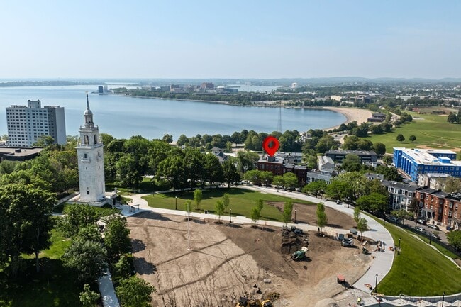 Photo - 53 Thomas Park Townhome