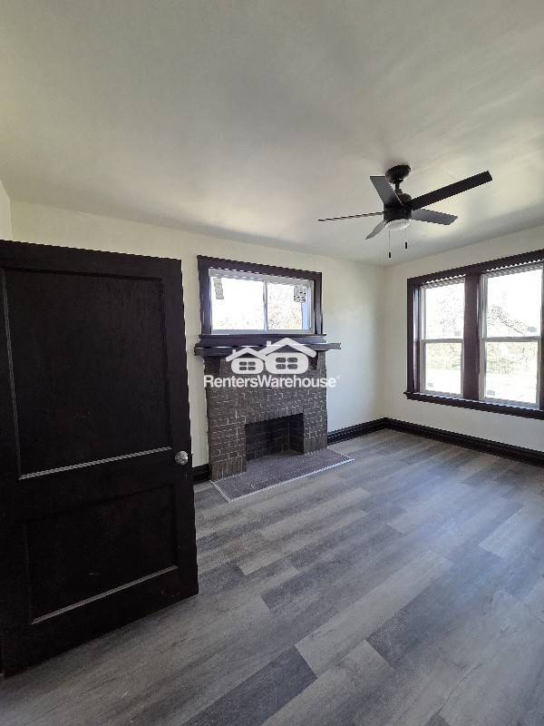 Foto del edificio - 5066-5068 W Florissant Ave