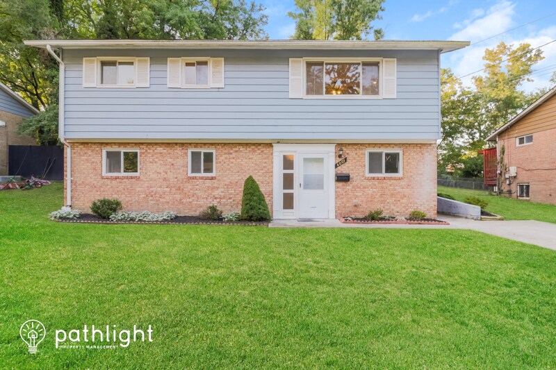 Foto principal - 6007 Ladd Rd