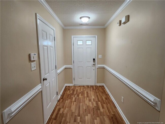Foto del edificio - 931 Screech Owl Dr