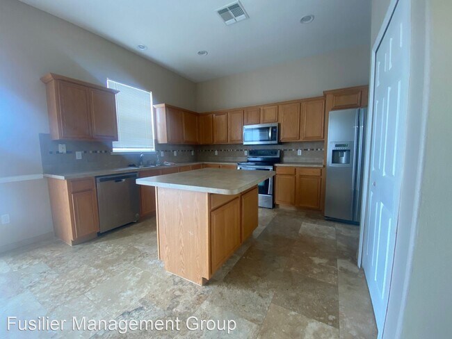 Building Photo - 4 br, 3.5 bath House - 1906 Cedar Arch Ln.