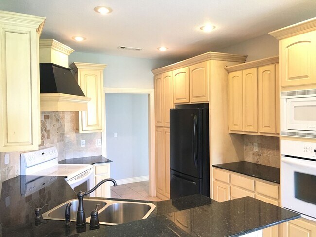 Foto del edificio - 4506 W Flagstick Dr