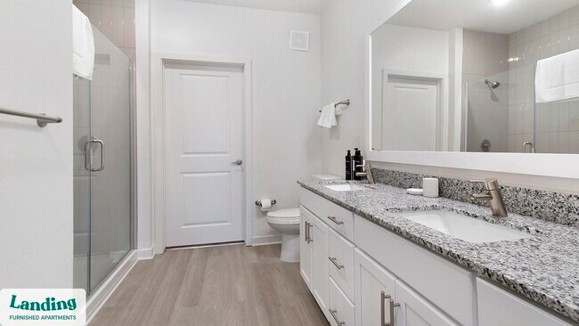 Foto del edificio - 12525 Tibbets Ln