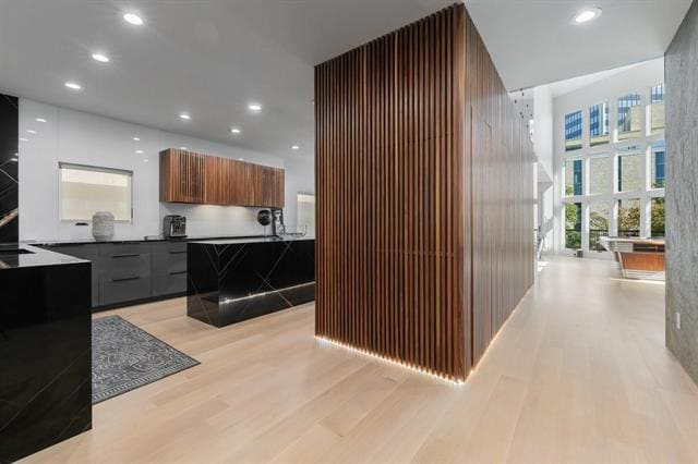 Foto del edificio - 3731 Gilbert Ave