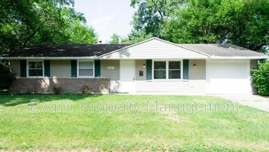 Building Photo - 4407 Nowak Ave