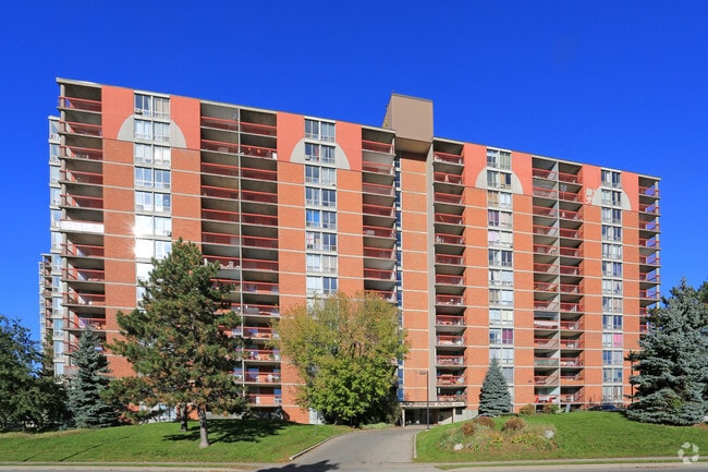 Building Photo - Gresham Place
