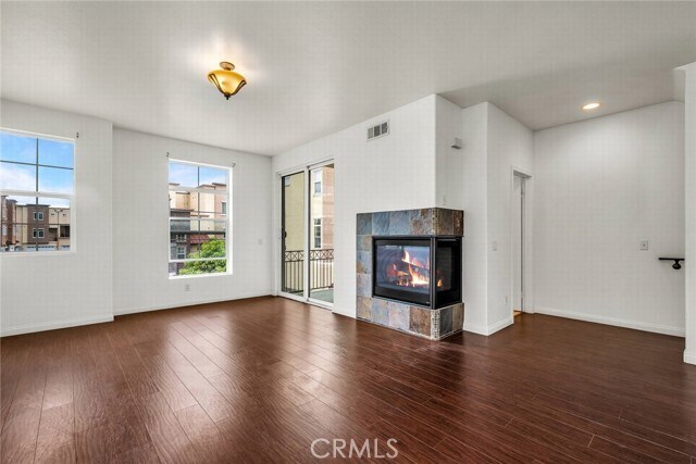 Foto del edificio - 13643 Foster Ave